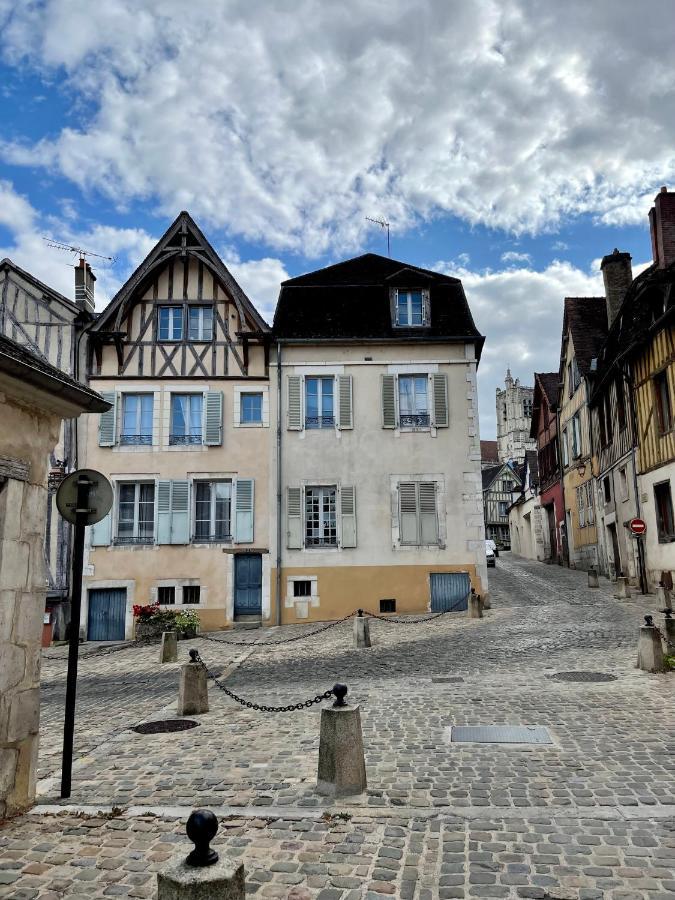 Appartement Le Paul Bert Auxerre Les Quais 2 Personnes Bagian luar foto